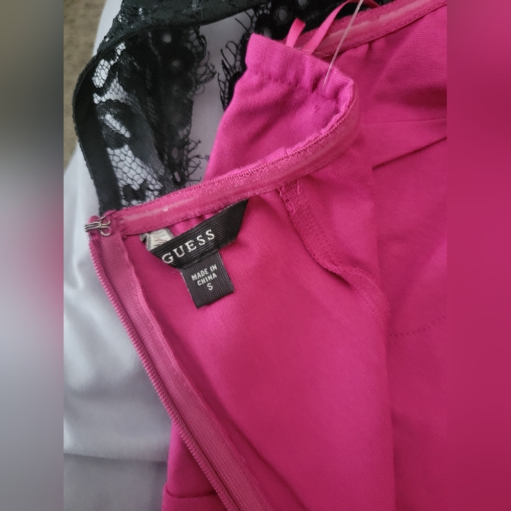 Guess Fuchsia and Black Lace Dress - Picture 5 of 6
